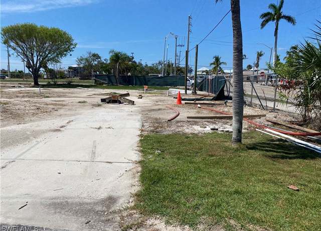 Property at 19281 - 39 San Carlos Blvd, Fort Myers Beach, FL 33931