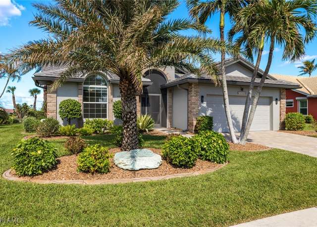 Property at 12830 Kelly Greens Blvd, Fort Myers, FL 33908, 3 beds, 2 baths