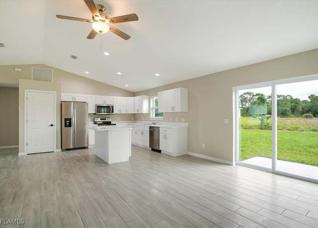 Property at 2902 40th St W, Lehigh Acres, FL 33971, 4 beds, 2 baths