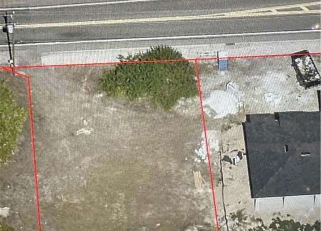 Property at 3109 8th St SW, Lehigh Acres, FL 33976