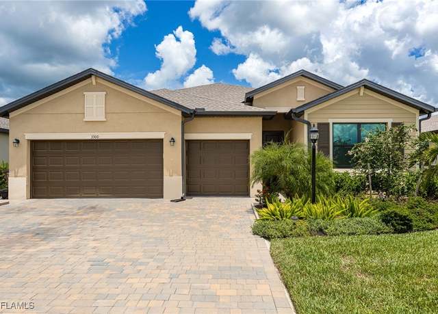 Property at 3300 Altimira Dr, Fort Myers, FL 33905, 4 beds, 3 baths