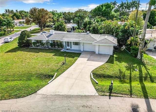 Property at 1421 Loma Linda Dr, Fort Myers, FL 33919, 2 beds, 2 baths