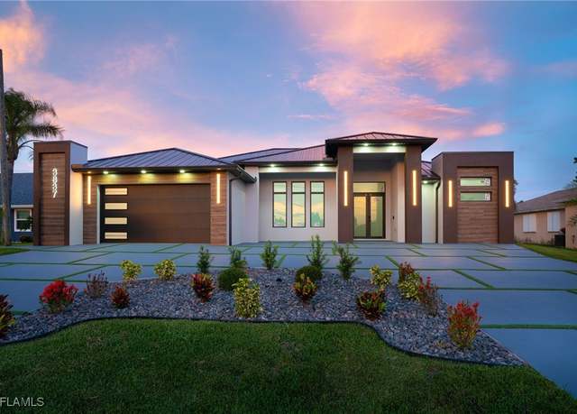 Property at 3837 SW 17th Pl, Cape Coral, FL 33914, 3 beds, 3 baths