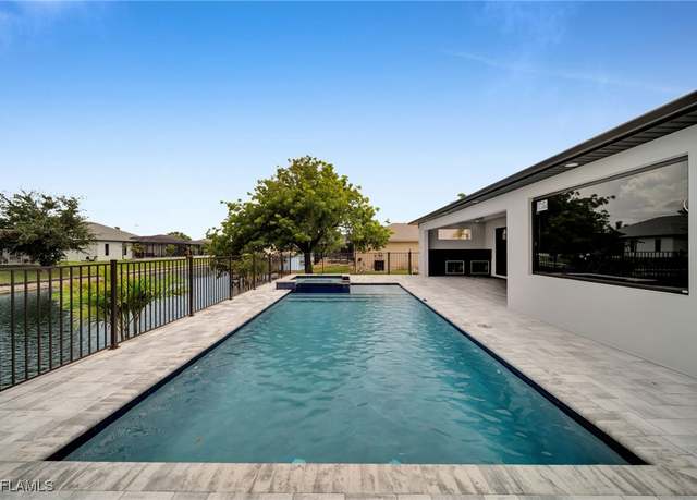 Property at 3837 SW 17th Pl, Cape Coral, FL 33914, 3 beds, 3 baths
