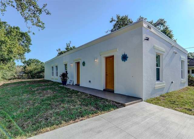 Property at 3835 Lora St, Fort Myers, FL 33916, 5 beds, 3 baths