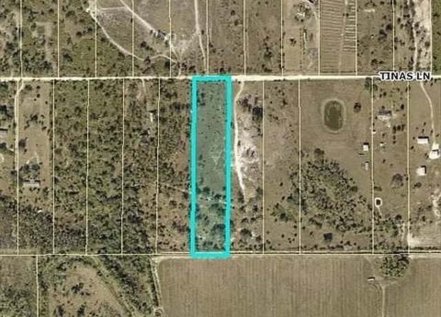 Property at 23420 Tinas Ln, Fort Myers, FL 33913