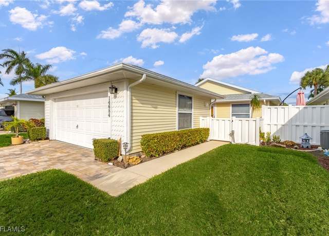 Property at 14684 Olde Millpond Ct, Fort Myers, FL 33908, 2 beds, 2 baths