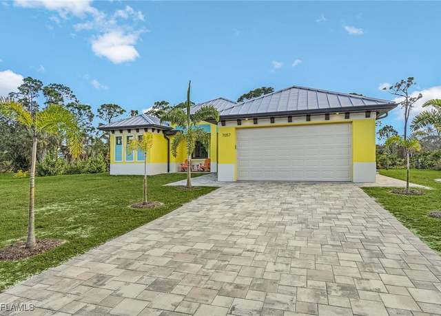 Property at 7057 Max Dr, Bokeelia, FL 33922, 3 beds, 2 baths
