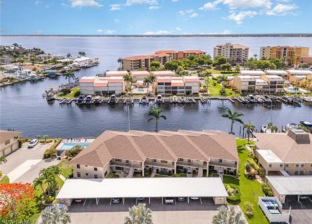 Property at 4001 SE 19th Pl Unit B1, Cape Coral, FL 33904, 3 beds, 2 baths