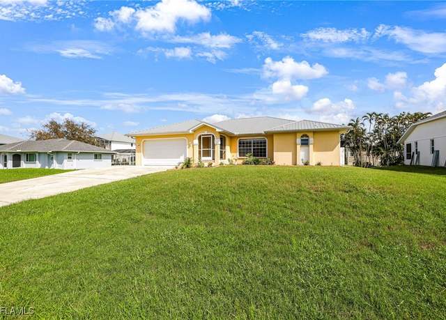 Property at 17585 Blackfriar Dr, Fort Myers, FL 33908, 3 beds, 2 baths