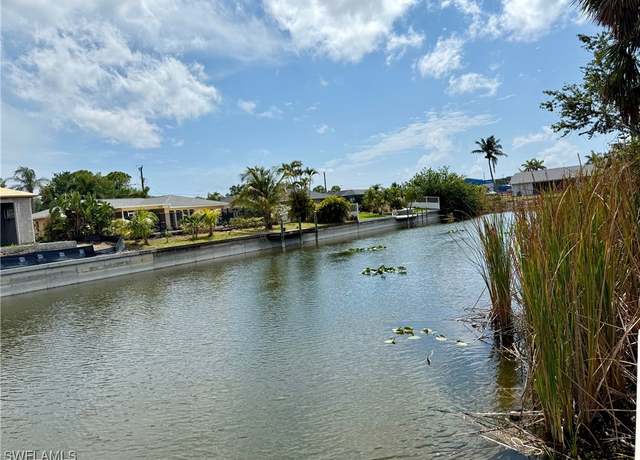 Property at 714 SW 39th St, Cape Coral, FL 33914