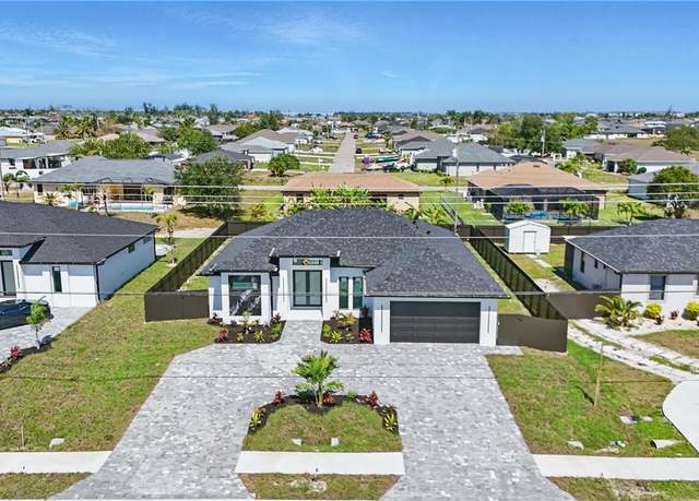 Property at 35 Chiquita Blvd N, Cape Coral, FL 33993, 3 beds, 3 baths