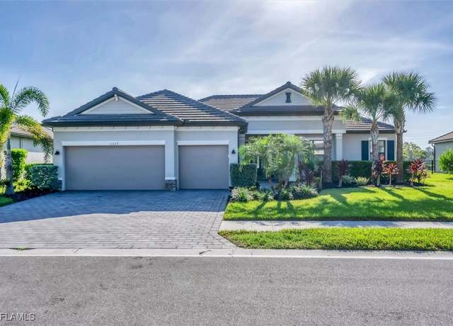 Property at 11609 Canopy Loop, Fort Myers, FL 33913, 4 beds, 2.5 baths