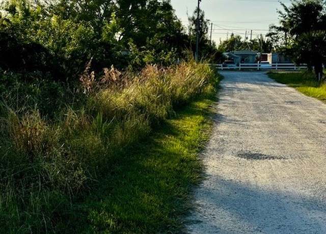 Property at 7465, 7448, 7421 Max Dr, Bokeelia, FL 33922