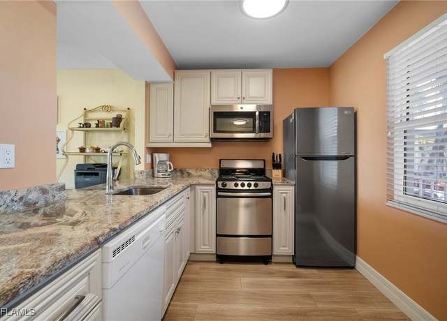 Property at 1724 Pine Valley Dr #209, Fort Myers, FL 33907, 2 beds, 1 bath