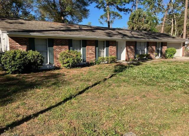 Property at 337 E Citrus St, Altamonte Springs, FL 32701, 4 beds, 2 baths