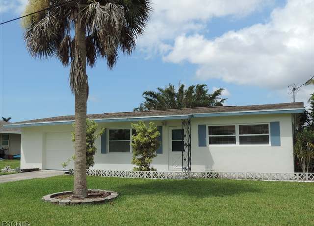 Property at 6179 Island Park Ct, Fort Myers, FL 33908, 2 beds, 1.5 baths