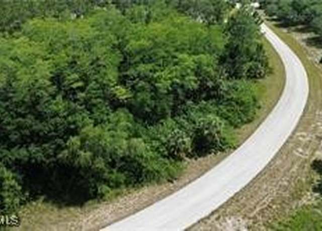 Property at 1882 Vintage Ave, Lehigh Acres, FL 33972
