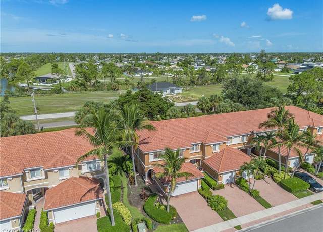 Property at 3331 Dandolo Cir, Cape Coral, FL 33909, 3 beds, 2.5 baths