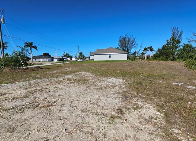 Property at 1721 NW 20th Ter, Cape Coral, FL 33993