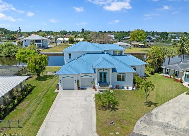 Property at 2107 Saint Croix Ave, Fort Myers, FL 33905, 3 beds, 2.5 baths