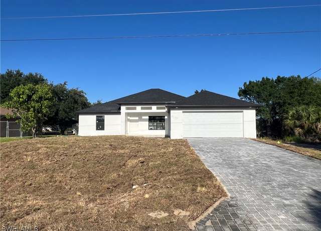 Property at 6133 Hutton Ct, Fort Myers, FL 33905, 4 beds, 2 baths