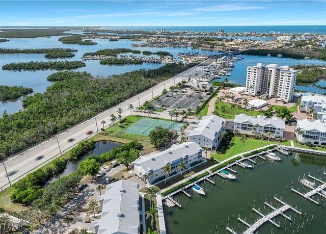 Property at 18068 San Carlos Blvd #515, Fort Myers Beach, FL 33931, 1 bed, 1.5 baths