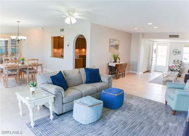 Property at 13511 Stratford Place Cir #305, Fort Myers, FL 33919, 2 beds, 2 baths