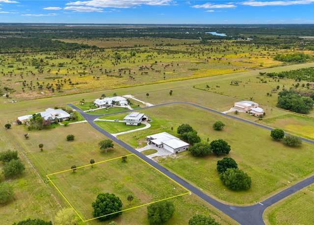 Property at 1530 Lindy Ln, Labelle, FL 33935