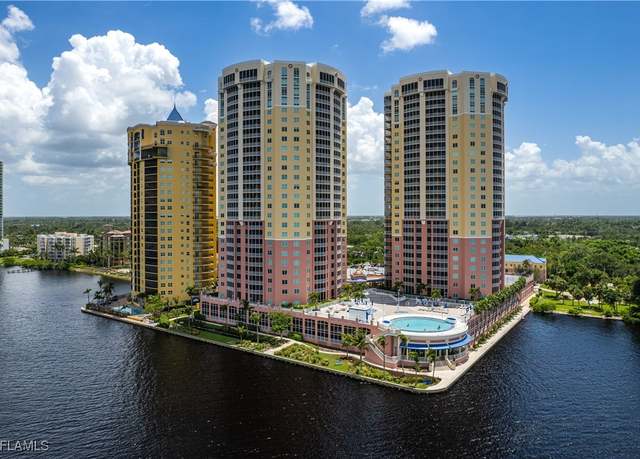 Property at 2745 1st St #1306, Fort Myers, FL 33916, 3 beds, 2 baths
