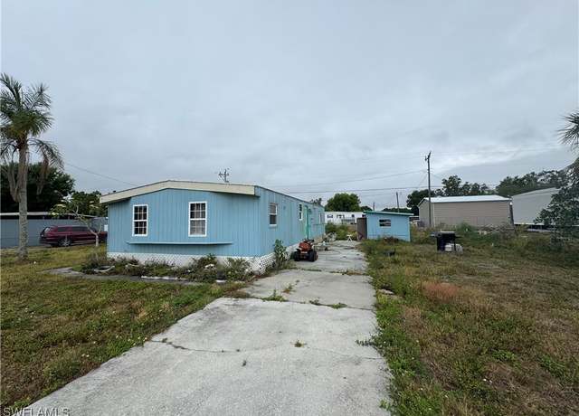 Property at 8190 Everhart Dr, North Fort Myers, FL 33917, 3 beds, 2 baths