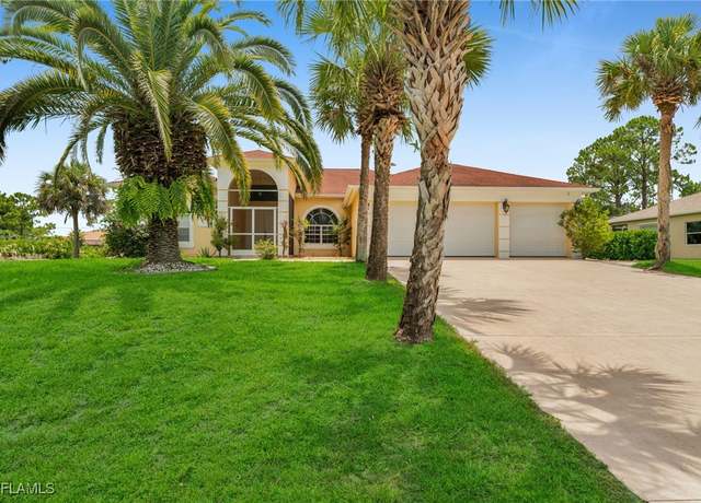 Property at 715 Hamilton Ave, Lehigh Acres, FL 33972, 3 beds, 3 baths
