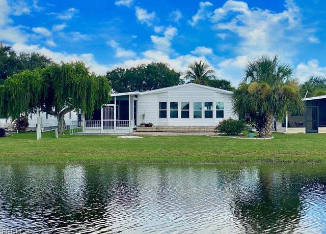 Property at 339 Sunrise Ave, North Fort Myers, FL 33903, 2 beds, 2 baths