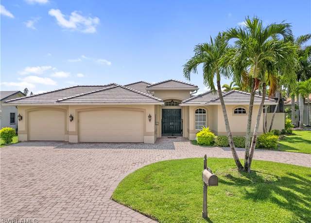 Property at 4856 Conover Ct, Fort Myers, FL 33908, 4 beds, 3.5 baths