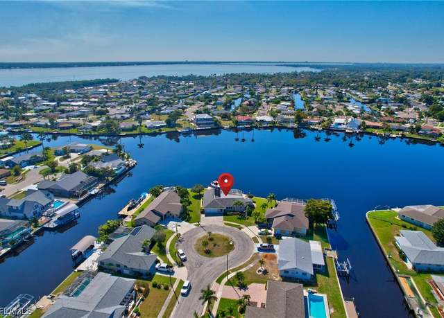 Property at 4530 W Coral Cir, North Fort Myers, FL 33903, 3 beds, 2 baths