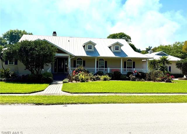 Property at 234 W Circle Dr, Clewiston, FL 33440, 2 beds, 2.5 baths