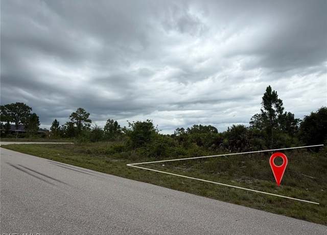 Property at 1121 Hallmark Ave S, Lehigh Acres, FL 33974