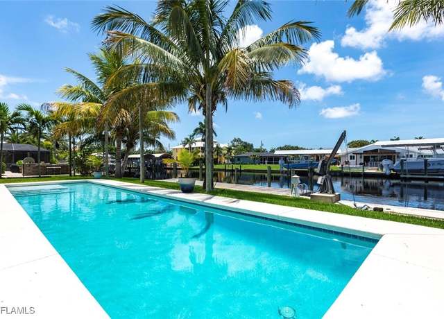 Property at 130 Placid Dr, Fort Myers, FL 33919, 3 beds, 2 baths