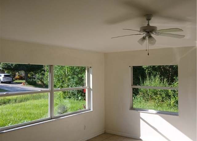 Property at 1241/1243 Bacon Ave, Fort Myers, FL 33913, 6 beds, 4 baths
