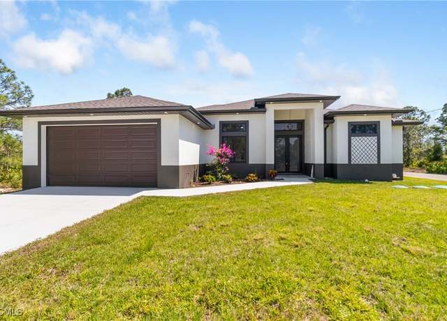 Property at 2819 34th St W, Lehigh Acres, FL 33971, 3 beds, 2 baths