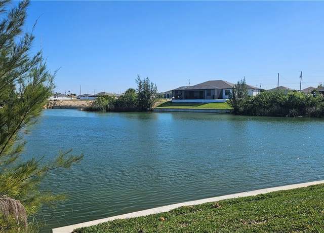 Property at 1717 NW 20th Ter, Cape Coral, FL 33993