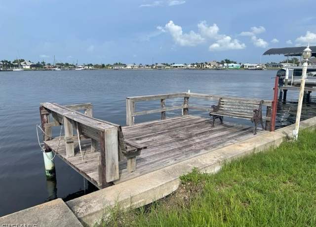 Property at 164 Morgan Ln SE, Port Charlotte, FL
