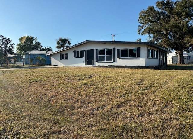 Property at 263 Chalmer Dr, North Fort Myers, FL 33917, 3 beds, 2 baths