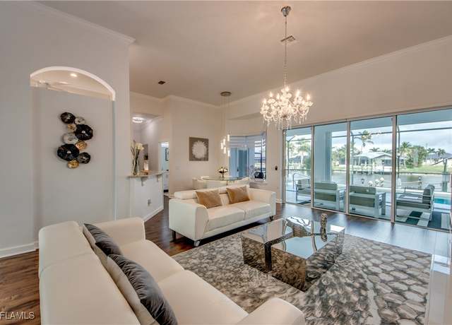Property at 2703 SW 43rd Ter, Cape Coral, FL 33914, 3 beds, 2 baths