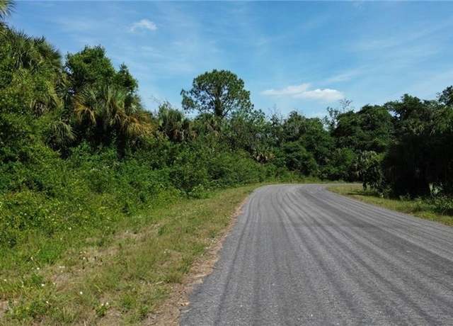 Property at 1989 Walcott Loop, Lehigh Acres, FL 33972