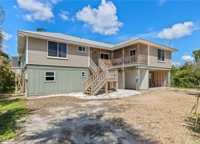 Property at 16600 Wisteria Dr, Fort Myers, FL 33908, 3 beds, 2 baths