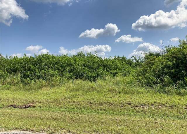 Property at 3108 Pebble Ln, Labelle, FL 33935