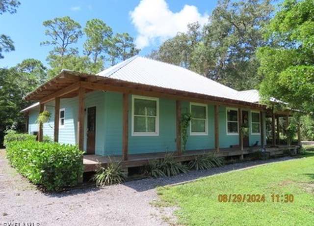 Property at 1625 Ft Denaud Rd, Labelle, FL 33935, 2 beds, 3 baths