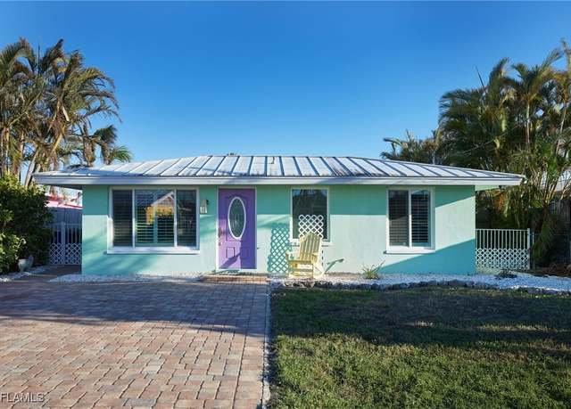 Property at 2639 Bridgeview St, Matlacha, FL 33993, 2 beds, 2 baths