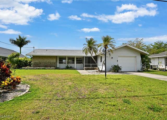 Property at 1414 Shelby Pkwy, Cape Coral, FL 33904, 2 beds, 2 baths